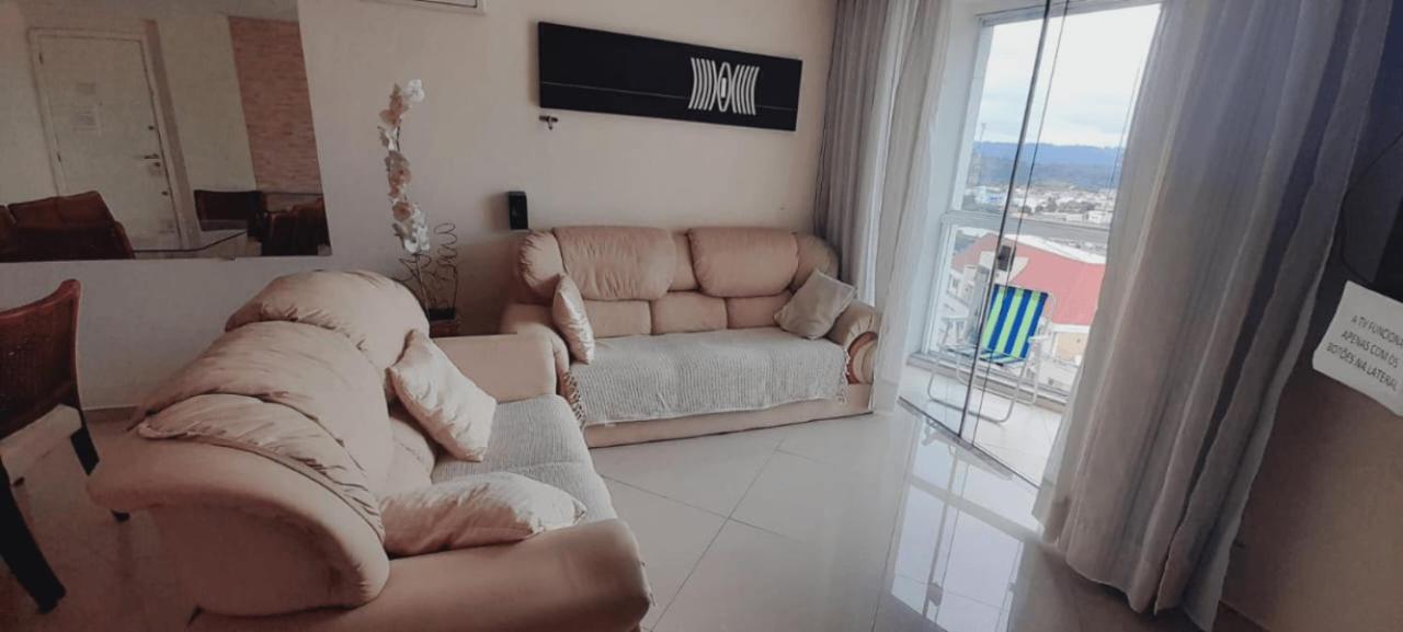 Lindo Apartamento No Coracao Da Cidade - Apartamento Inteiro Ou Seja Nao E Compartilhado Com Outras Pessoas - Perto De Tudo - 2 Quartos - Ar Condicionado - Churrasqueira - Cozinha Completa - 120 Metros Quadrados Ao Todo - Quartos Com 12 Metros Quadra Уніао-да-Віторія Екстер'єр фото