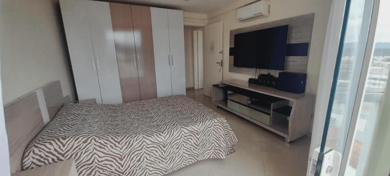 Lindo Apartamento No Coracao Da Cidade - Apartamento Inteiro Ou Seja Nao E Compartilhado Com Outras Pessoas - Perto De Tudo - 2 Quartos - Ar Condicionado - Churrasqueira - Cozinha Completa - 120 Metros Quadrados Ao Todo - Quartos Com 12 Metros Quadra Уніао-да-Віторія Екстер'єр фото